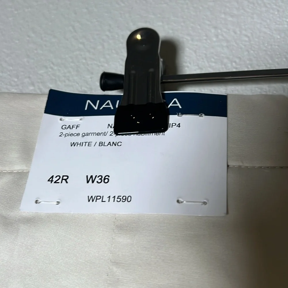 42x36 Nautica pleated sail white pants maybe Miami vice?